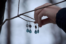 Load image into Gallery viewer, Crescent Moon Earrings
