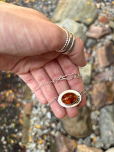 Load image into Gallery viewer, Amber Oval Necklace
